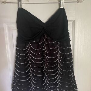 Charlotte Russe Black and White Strapless Crop Top